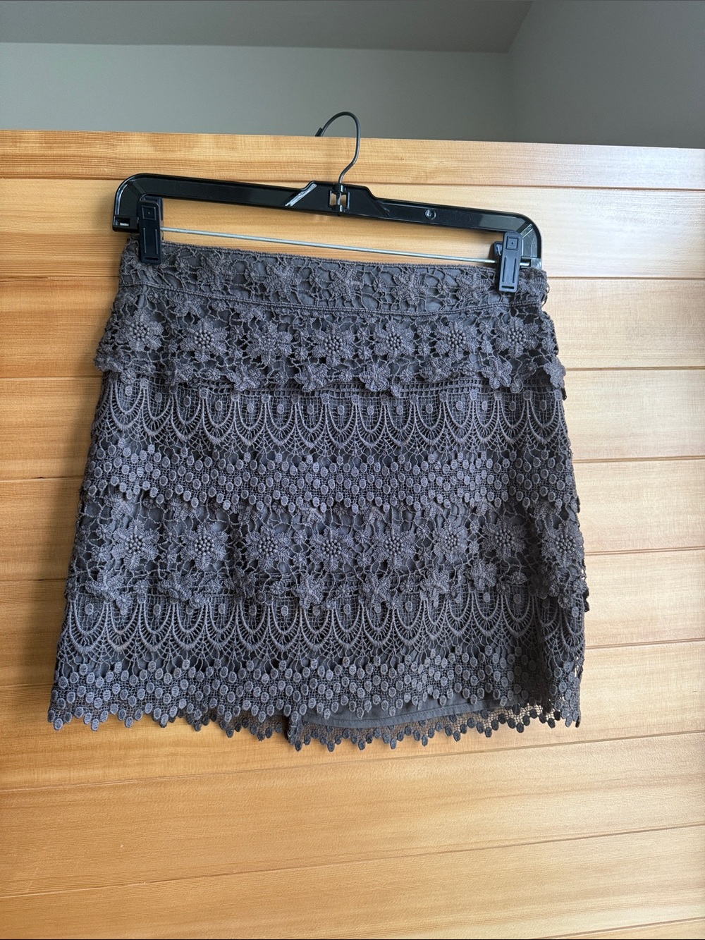 American Eagle Outfitters Gray  Floral Lace Tiered Mini Skirt